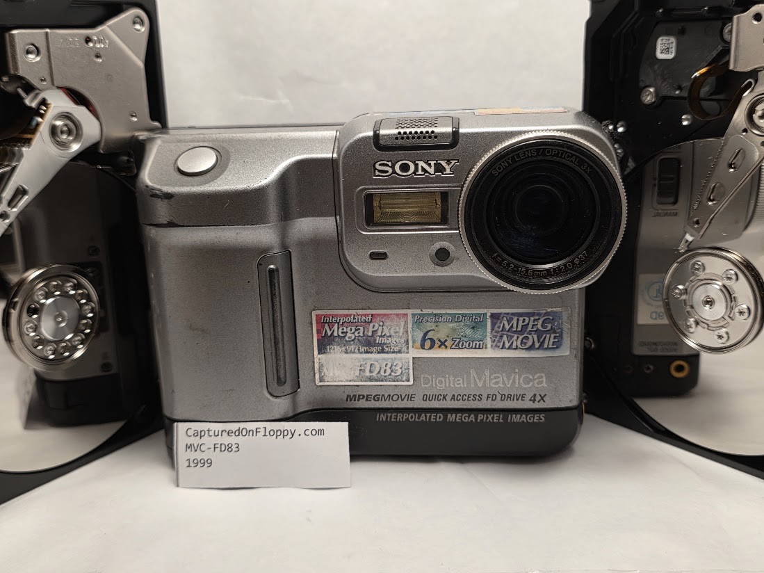 Sony Mavica FD83 camera