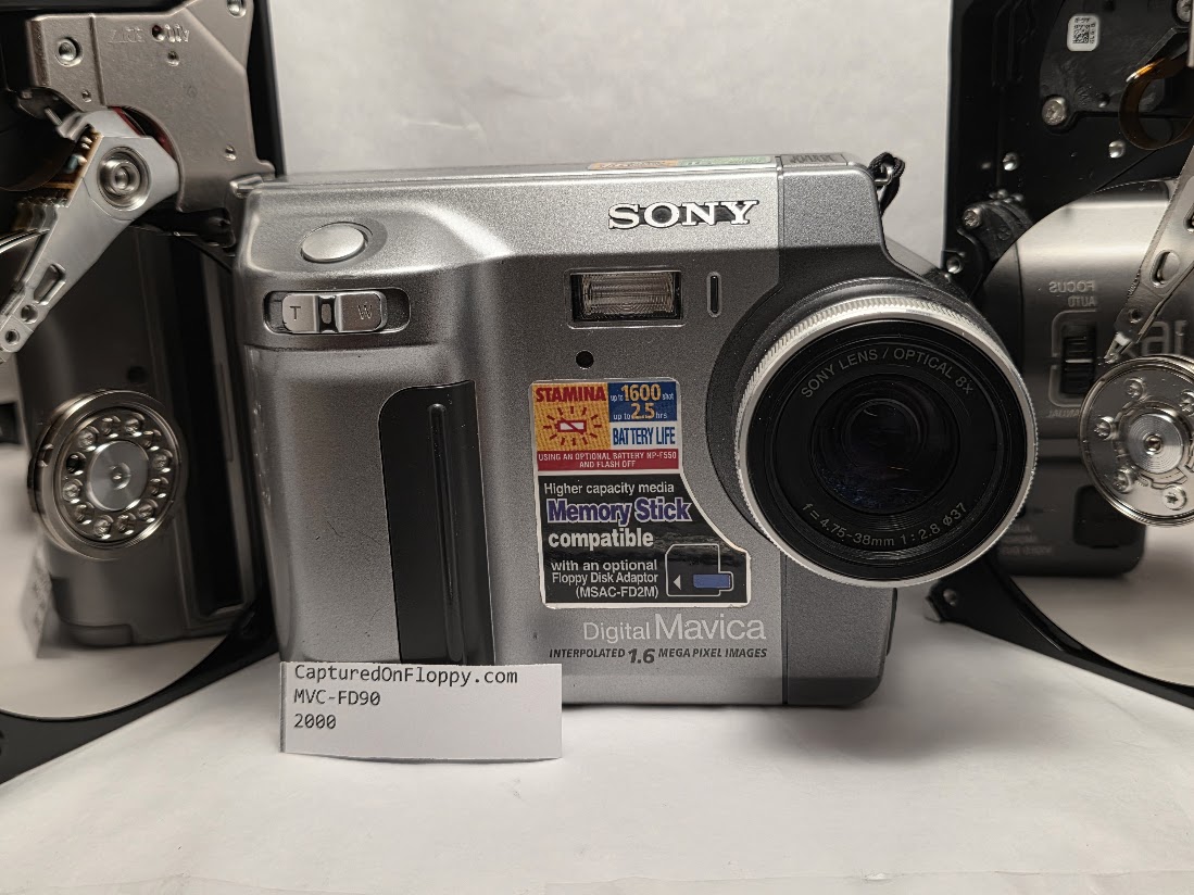 Sony Mavica FD90 camera