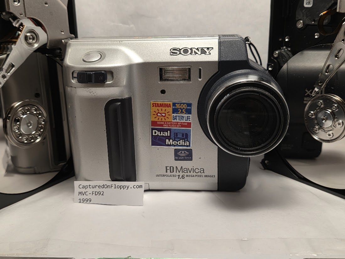 Sony Mavica FD92 camera