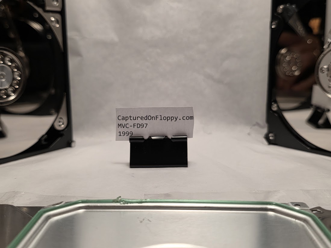 Sony Mavica FD97 camera